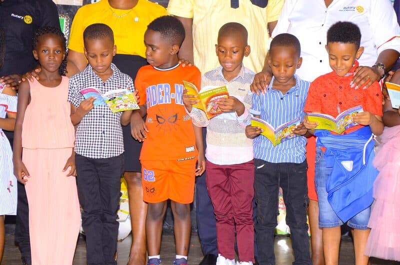 Children reading storybooks on DEAR Day